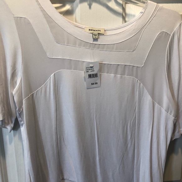 White top - Picture 2 of 3